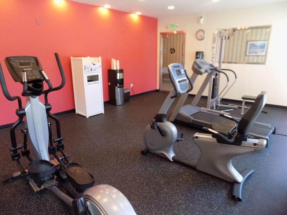 Ramada By Wyndham Burbank Airport Otel Dış mekan fotoğraf