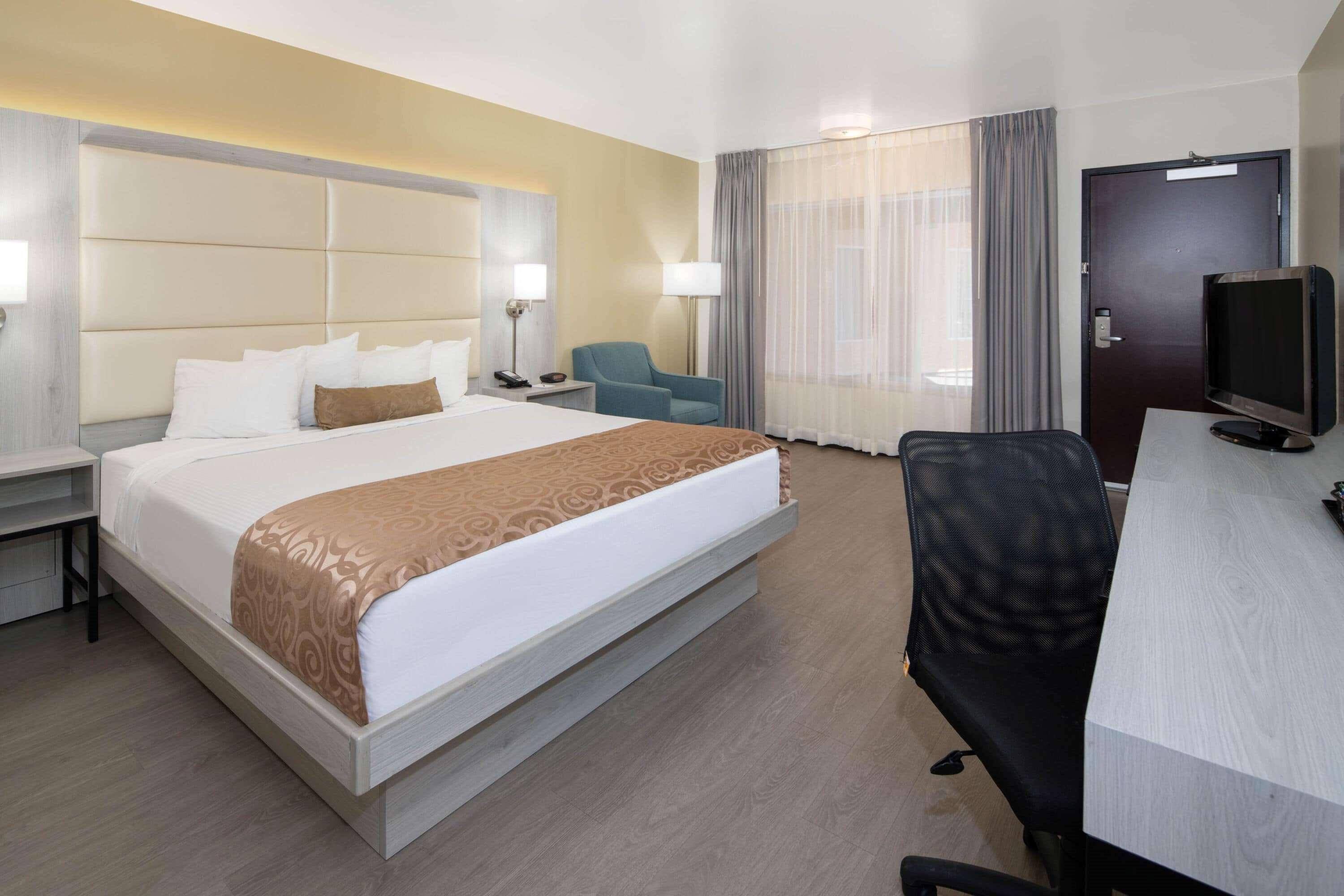 Ramada By Wyndham Burbank Airport Otel Dış mekan fotoğraf