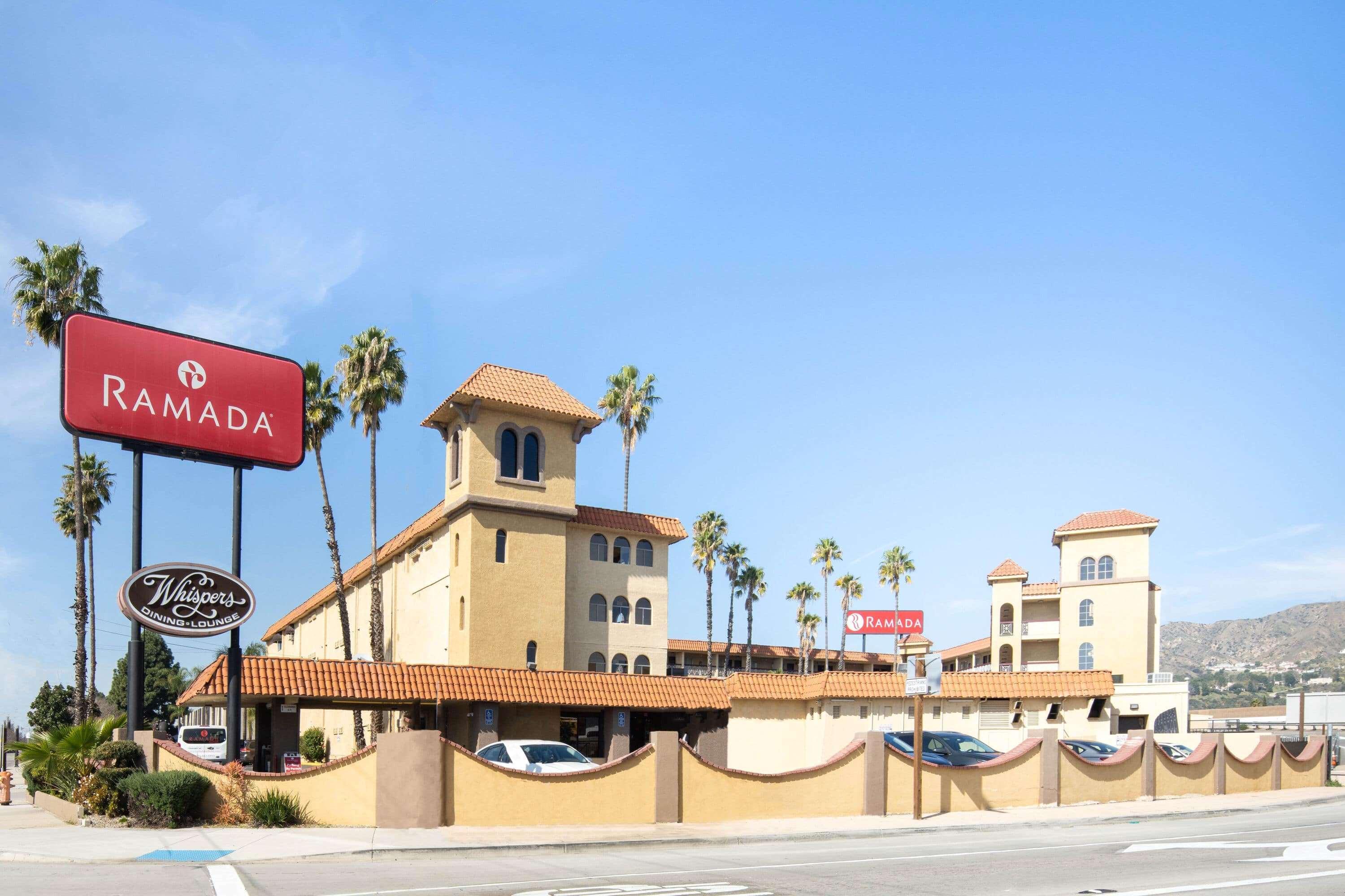 Ramada By Wyndham Burbank Airport Otel Dış mekan fotoğraf