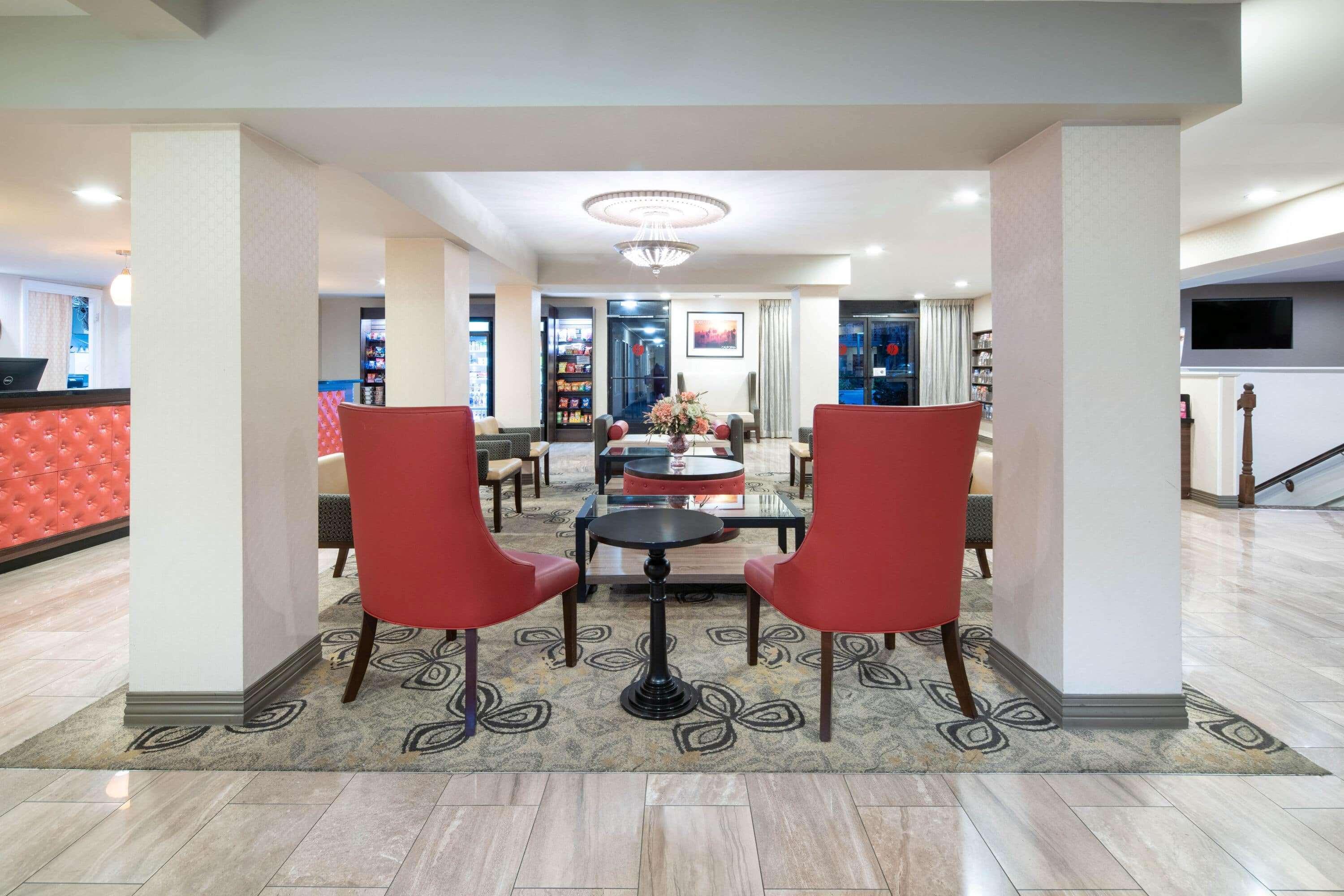 Ramada By Wyndham Burbank Airport Otel Dış mekan fotoğraf